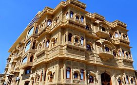 Hotel Golden Signature